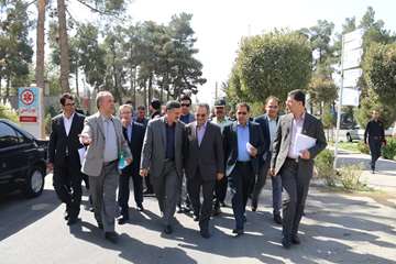 بازدید فرماندار و استاندار تهران از بیمارستان رازی